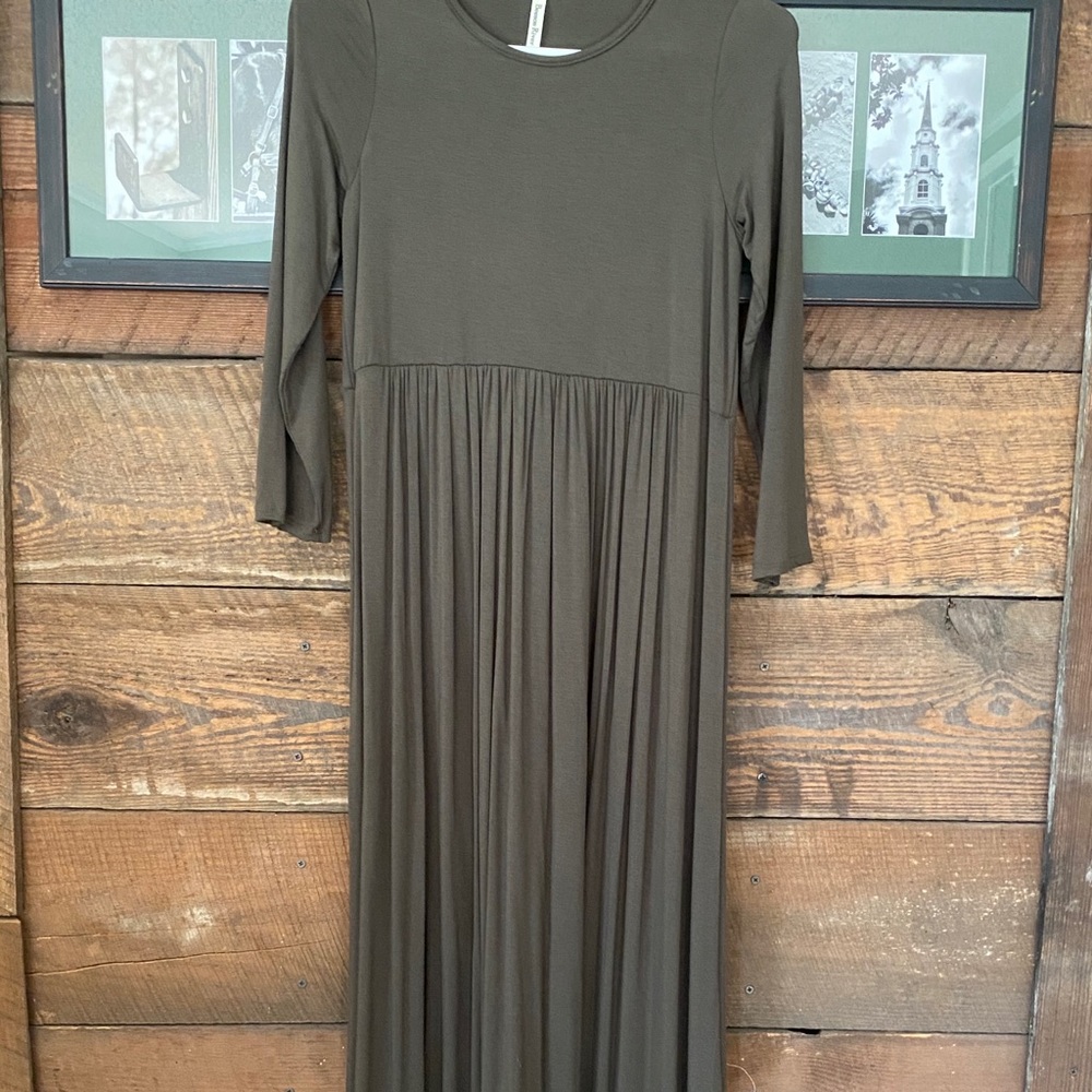 Olive Maxi